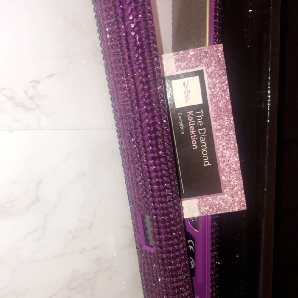 Hair irons - Picture 2 of 5